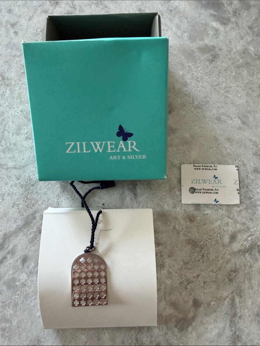 Zilwear Art & Silver Sterling Silver Geometric Arched Latticed Pendant
